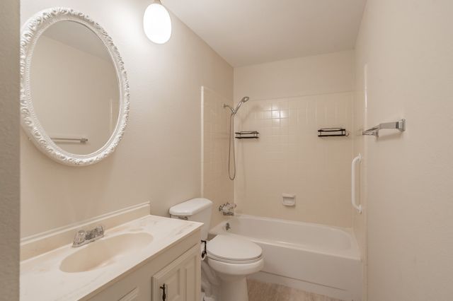 4017 Rushmoor Drive, Arlington, TX 76016