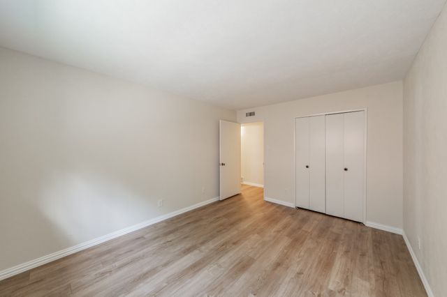 4017 Rushmoor Drive, Arlington, TX 76016