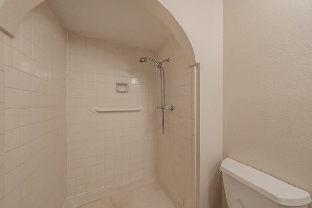 4017 Rushmoor Drive, Arlington, TX 76016