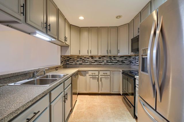 6172 Eagle Drive, Canal Winchester, OH 43110