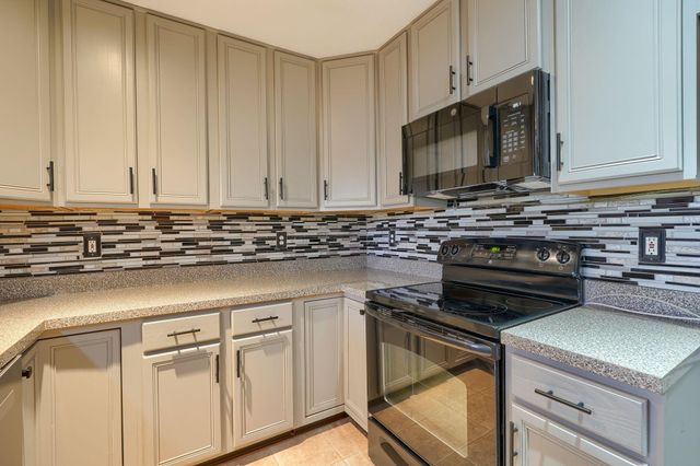 6172 Eagle Drive, Canal Winchester, OH 43110