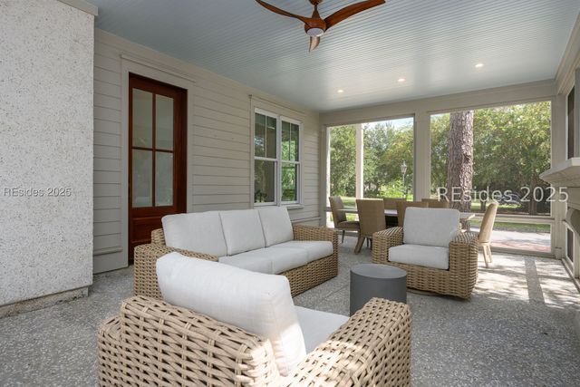 64 Jack Hare Rd, Bluffton, SC 29910