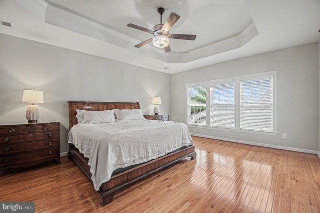 1942 POWELLS LANDING CIR, Woodbridge, VA 22191