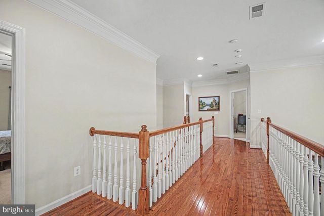 1942 POWELLS LANDING CIR, Woodbridge, VA 22191