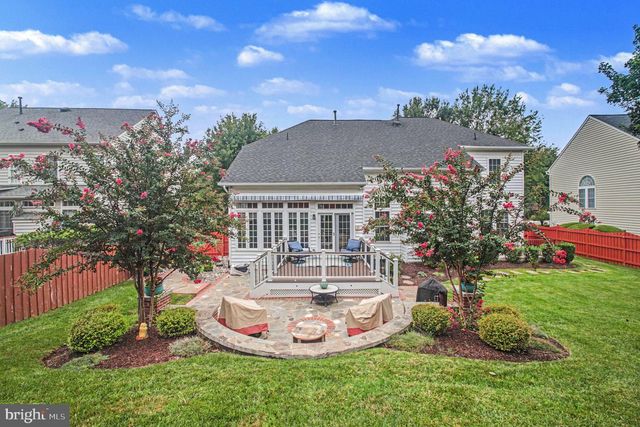 1942 POWELLS LANDING CIR, Woodbridge, VA 22191