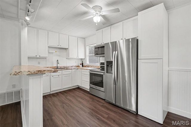 283 Ramsey Lane, Ballwin, MO 63021
