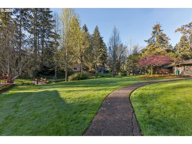 15116 Sw TRILLIUM Ln, Beaverton, OR 97007