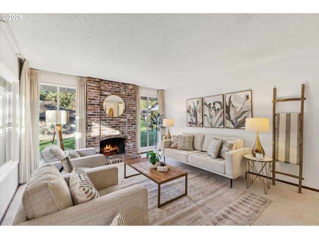 15116 Sw TRILLIUM Ln, Beaverton, OR 97007