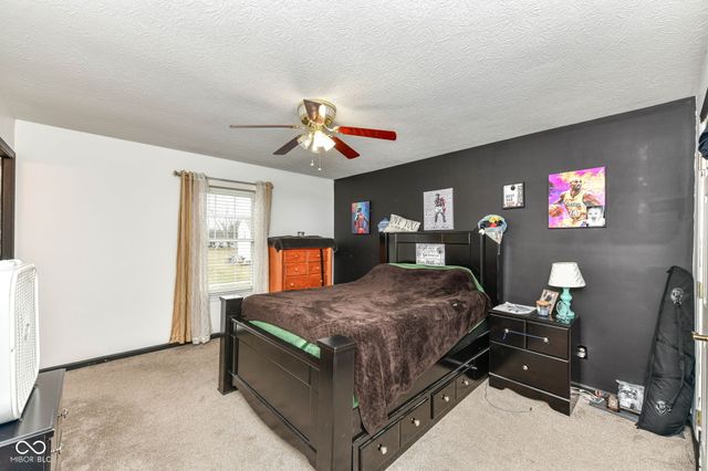 915 Congressional Way, Shelbyville, IN 46176