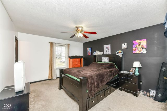 915 Congressional Way, Shelbyville, IN 46176