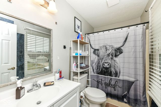 915 Congressional Way, Shelbyville, IN 46176