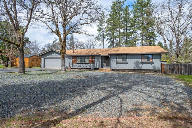 1000 Lawrence Lane, Merlin, OR 97532