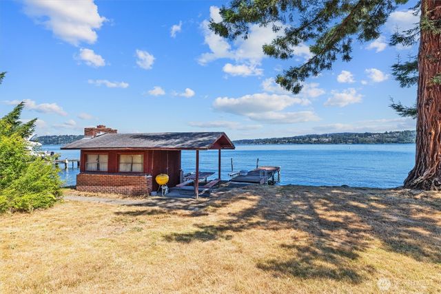 11136 Rainier Avenue S, Seattle, WA 98178