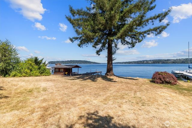 11136 Rainier Avenue S, Seattle, WA 98178