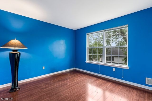 19 Heinrick Way, Bridgewater Twp., NJ 08807