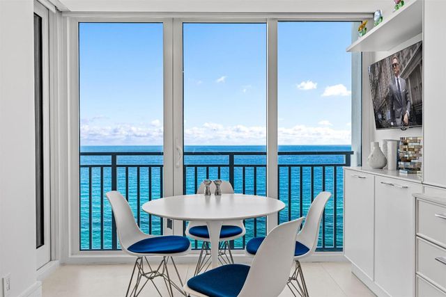 2600 S Ocean Boulevard 19-E, Boca Raton, FL 33432