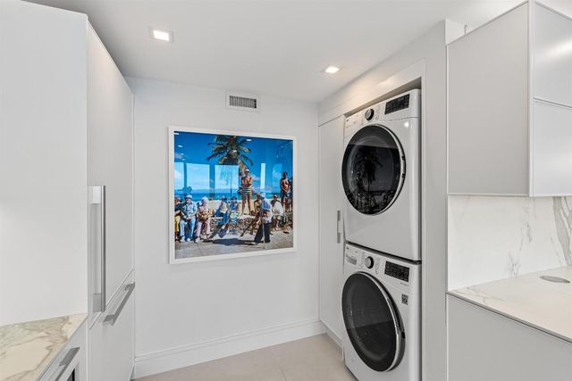 2600 S Ocean Boulevard 19-E, Boca Raton, FL 33432