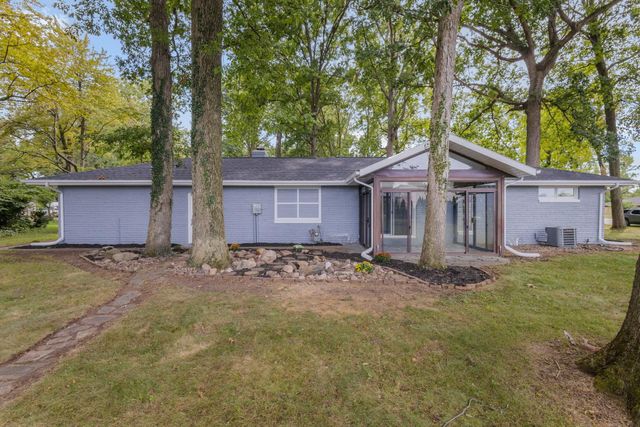 28807 Oakwood Street, Elkhart, IN 46514