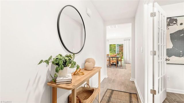 4872 Mount Hope Drive, Winston-salem, NC 27107