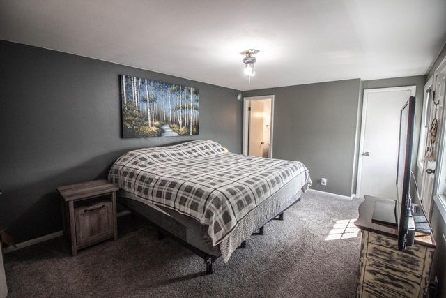 4915 W Colonial COURT, Greenfield, WI 53220