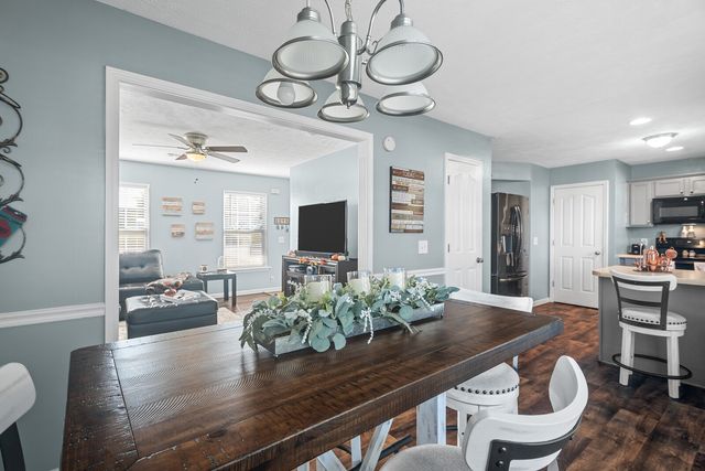 1413 Fall Pkwy, Murfreesboro, TN 37129