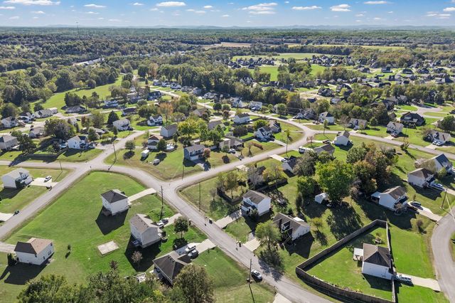 1413 Fall Pkwy, Murfreesboro, TN 37129