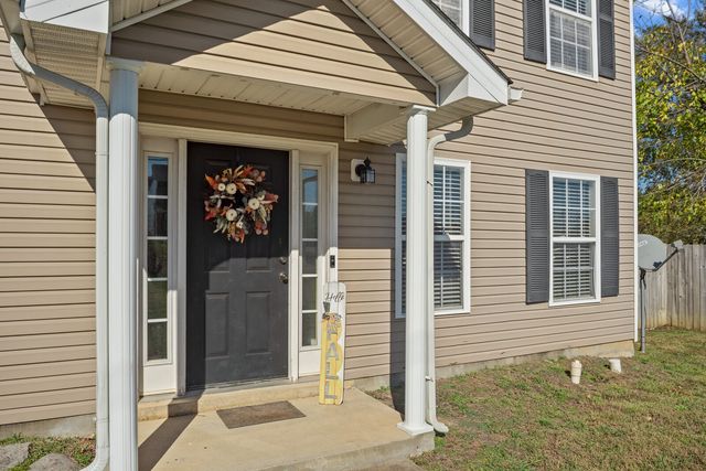 1413 Fall Pkwy, Murfreesboro, TN 37129