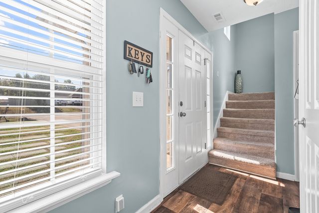 1413 Fall Pkwy, Murfreesboro, TN 37129