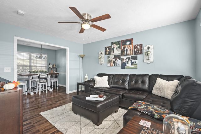 1413 Fall Pkwy, Murfreesboro, TN 37129