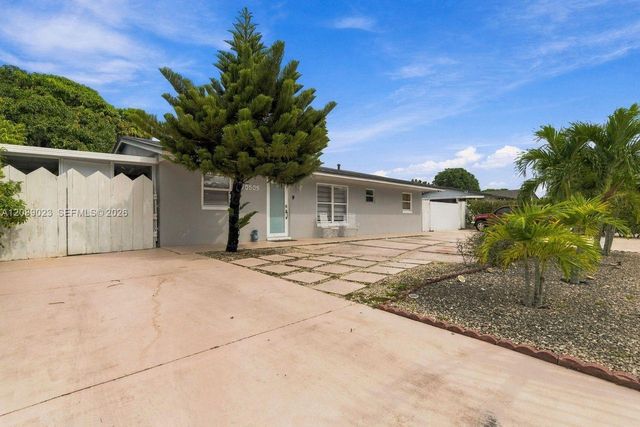 20505 NW 45th Avenue, Miami Gardens, FL 33055