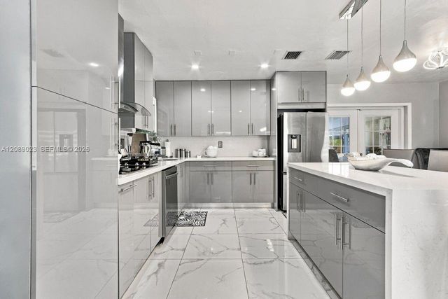 20505 NW 45th Avenue, Miami Gardens, FL 33055