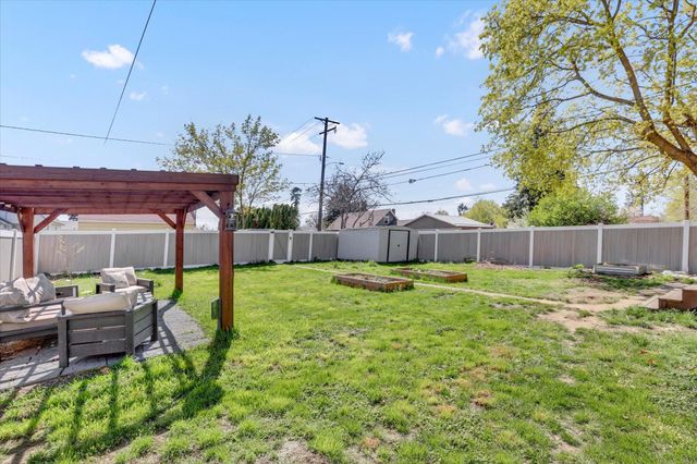 2527 W LIBERTY Ave, Spokane, WA 99205