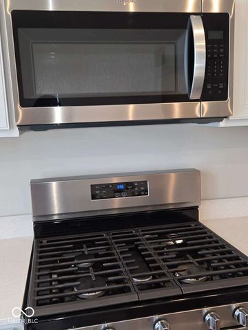 3271 Morab Drive, Zionsville, IN 46077