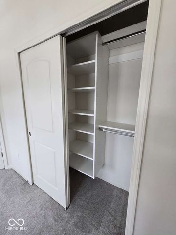 3271 Morab Drive, Zionsville, IN 46077