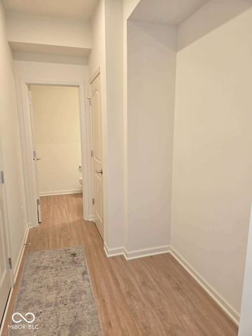 3271 Morab Drive, Zionsville, IN 46077