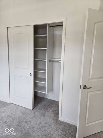 3271 Morab Drive, Zionsville, IN 46077