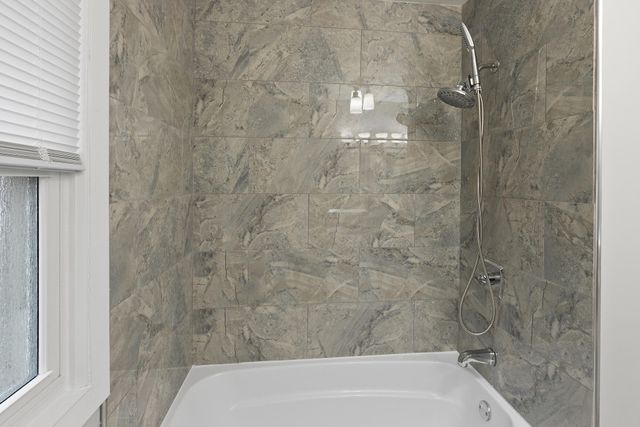 1000 W 54th Avenue, Merrillville, IN 46410