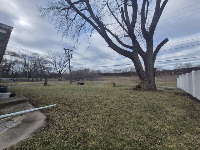 1000 W 54th Avenue, Merrillville, IN 46410