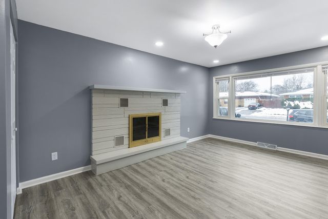 1000 W 54th Avenue, Merrillville, IN 46410