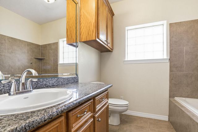 3627 Madison Avenue, Beach City, TX 77523