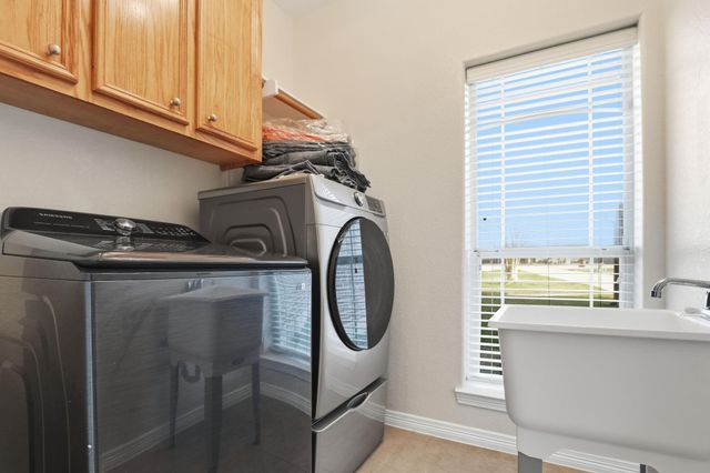 3627 Madison Avenue, Beach City, TX 77523