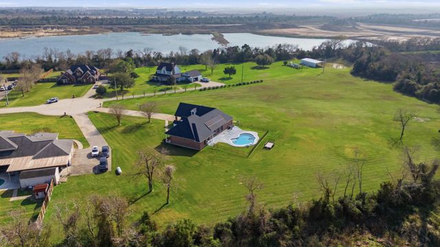 3627 Madison Avenue, Beach City, TX 77523