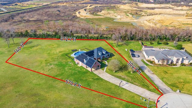 3627 Madison Avenue, Beach City, TX 77523