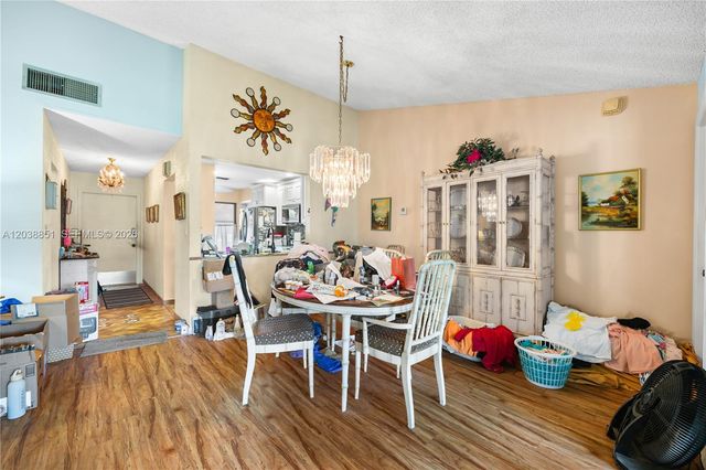 2065 SW 17th Dr, Deerfield Beach, FL 33442