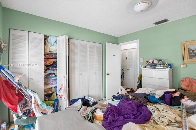 2065 SW 17th Dr, Deerfield Beach, FL 33442