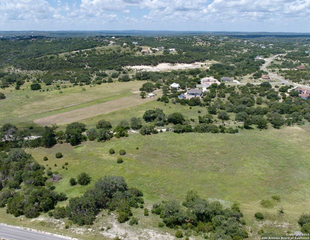701 Mystic Shores Blvd, Spring Branch, TX 78070