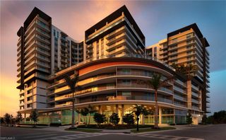 1950 Mayfair ST PH7, Naples, FL 34104