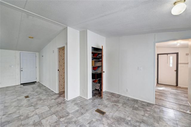 8119 Yale Street, Houston, TX 77037