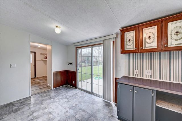 8119 Yale Street, Houston, TX 77037