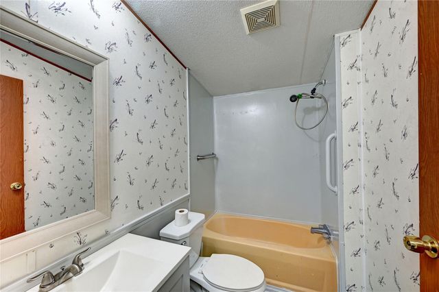 8119 Yale Street, Houston, TX 77037